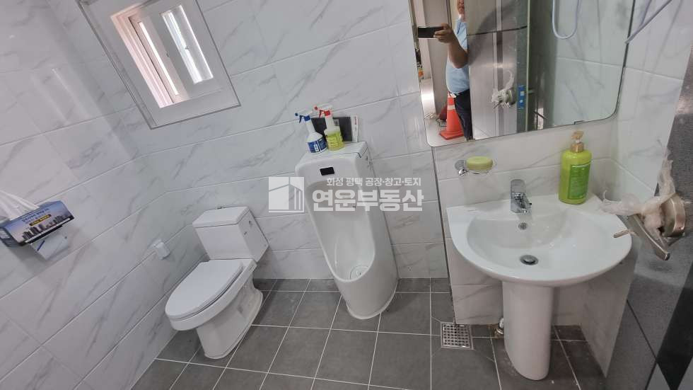 경기 화성만세구 팔탄면 덕천리 주건축물제1동 도로 좋고, 마당 넓은 60평 공장 매매 매매 매물번호 10206 사진 12