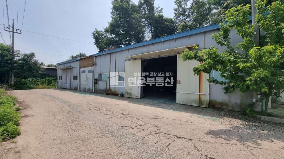 경기 화성효행구 정남면 계향리 1000평 이상 사용 가능한 공장｜낡은 공장 약160평+@ 월세 매물번호 10198 사진 1