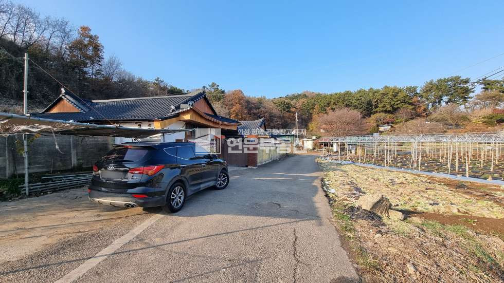 경기 화성만세구 서신면 광평리 시골집 / 본부지210평(대) / 건평 38.77평(두동구조) 매매 매물번호 10234 사진 1